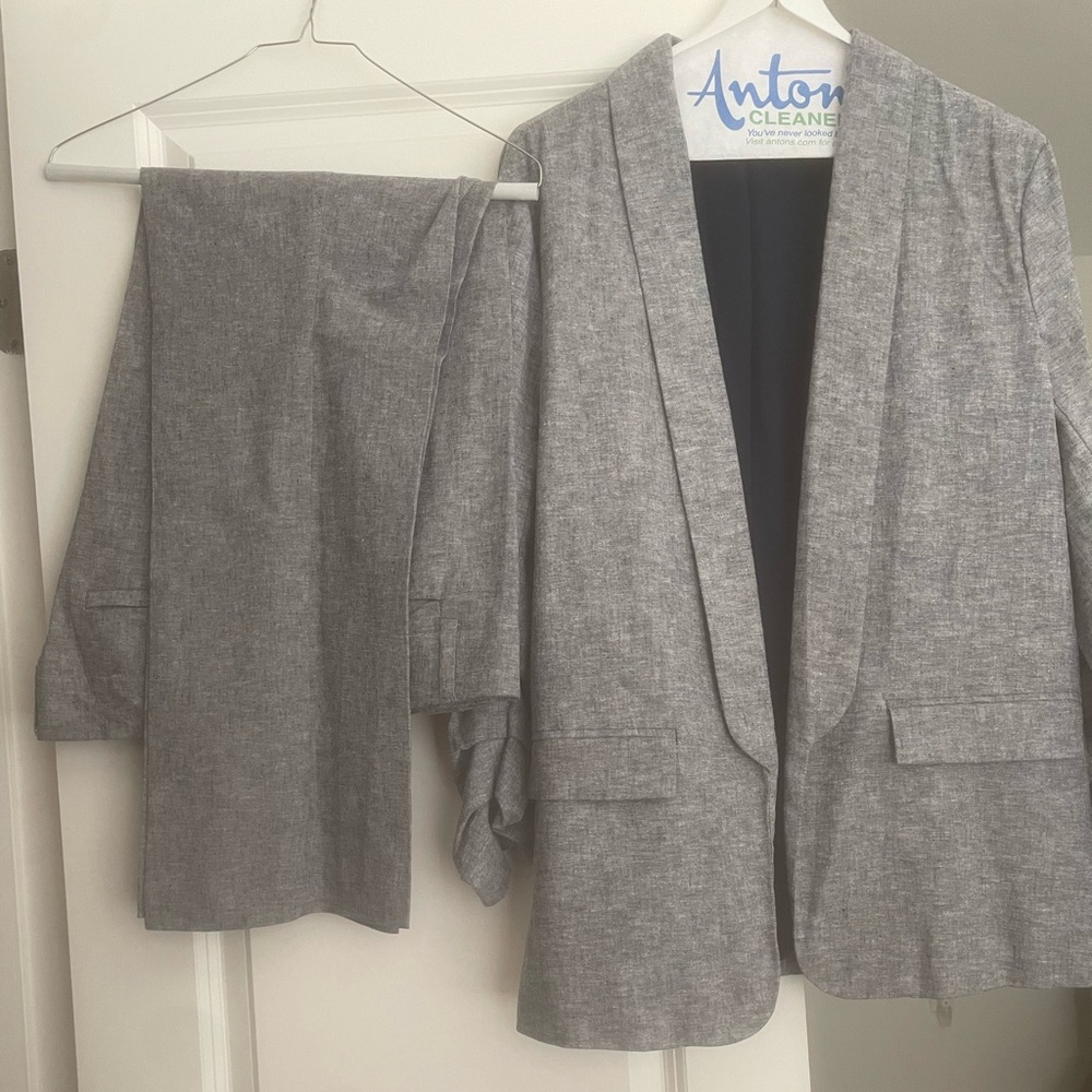 size lx jacket
pants size 16 petite